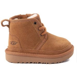 UGGs toddler Neumel chukka boot size 8